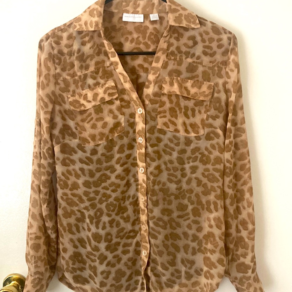 New York & Company XS Dress Shirt
